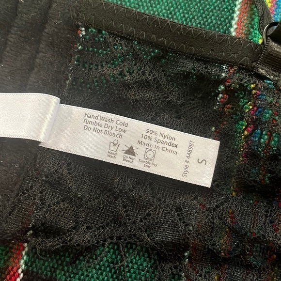 FRENCH Affair Lace Bralette - Picture 9 of 9